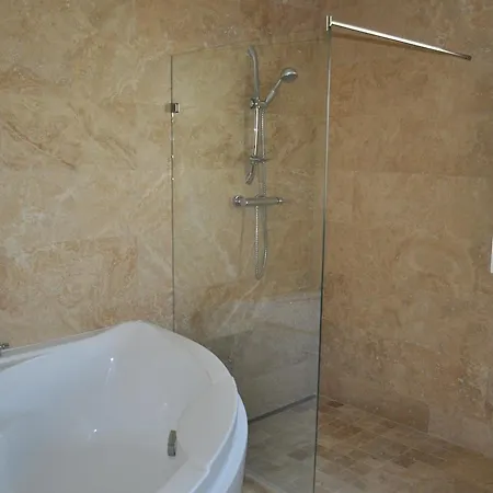 Transylvania Villa & Spa Gosau Room photo